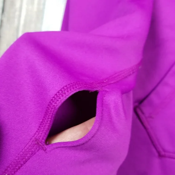 Nike Therma-Fit Pullover Hoodie - Picture 9 of 9